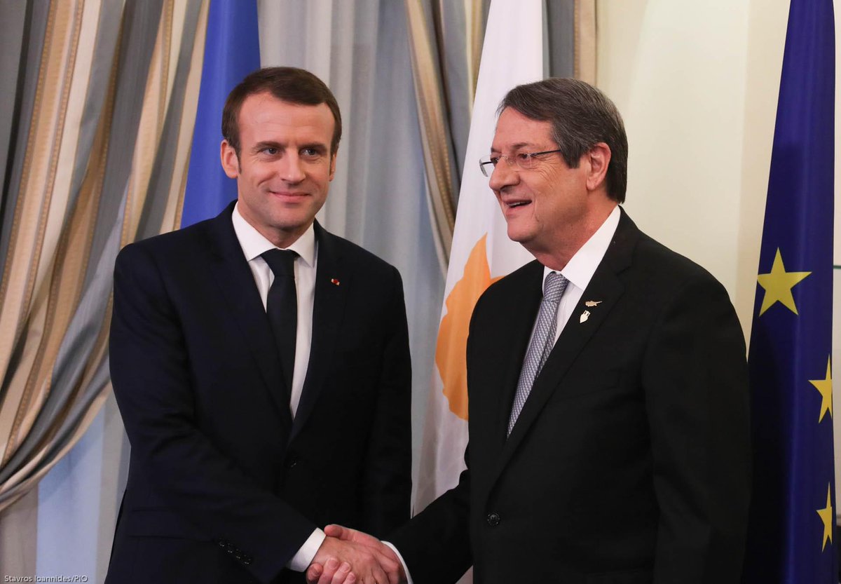 Αύριο η συνάντηση του ΠτΔ <a href="/AnastasiadesCY/">Nicos Anastasiades</a> με τον Γάλλο Πρόεδρο.  
➡Άμυνα, ενέργεια, διμερείς σχέσεις, η παραβατική στάση της Τουρκίας και οι εξελίξεις στην Αν. Μεσόγειο, είναι θέματα της συνάντησης.
📸 Αρχείο ΓΤΠ
Βλ. δηλώσεις Αν.Κυβ.Εκπρ. <a href="/SentonasP/">Panayiotis Sentonas</a>👉 ora.cl/Jo3IK