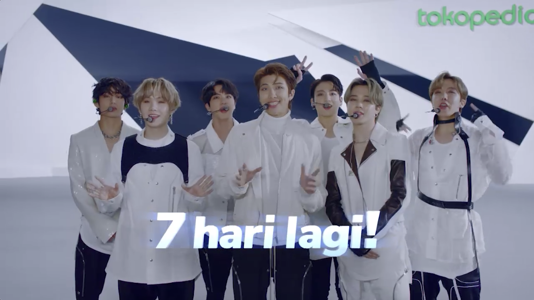 Ding dong, ARMY! <a href="/bts_bighit/">BTS_official</a> punya penampilan spesial di acara <a href="/tokopedia/">Tokopedia</a> yang bisa kamu saksikan di SCTV! 😍💜

Mana nih, suaranya yang udah nggak sabar buat nonton Kim Namjoon dan kawan-kawan di TV Indonesia? 😙

#TokopediaxBTS
#BTSxTokopediaDiSCTV