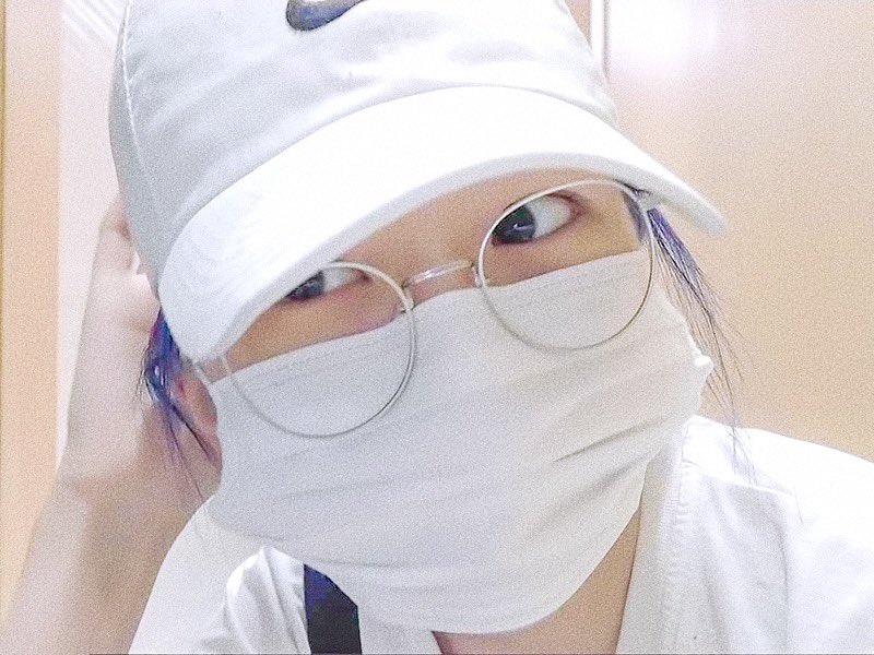 She's so cool even half of her face is not visible