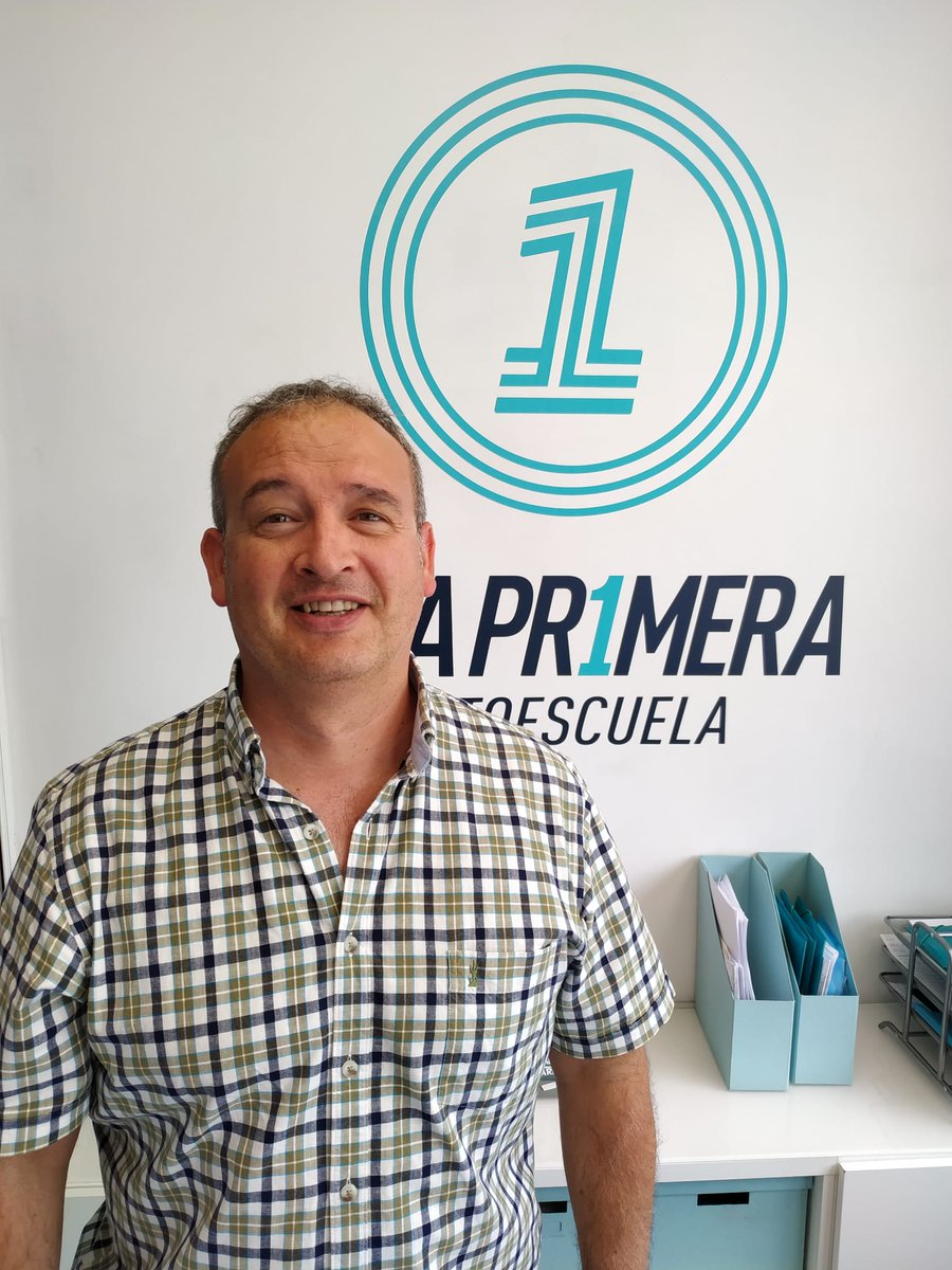 AEALAPRIMERA's tweet photo. La familia A LA PRIMERA sigue aumentando!!!
Damos la bienvenida a nuestro nuevo compañero “Edu”, gran profesional y mejor persona, te deseamos lo mejor en esta nueva etapa con nosotros, a buen seguro que disfrutaremos de grandes momentos. https://t.co/XGqAa2T2pU