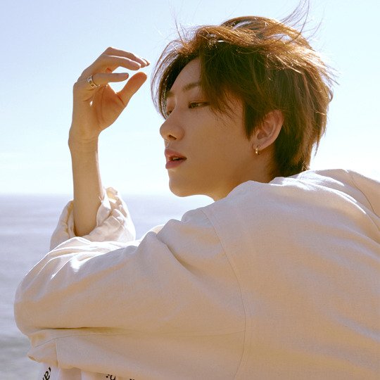 FriexFries's tweet photo. ☀
@pledis_17 @pledis17_STAFF #the8 #seventeen https://t.co/rRhlPcpCD9