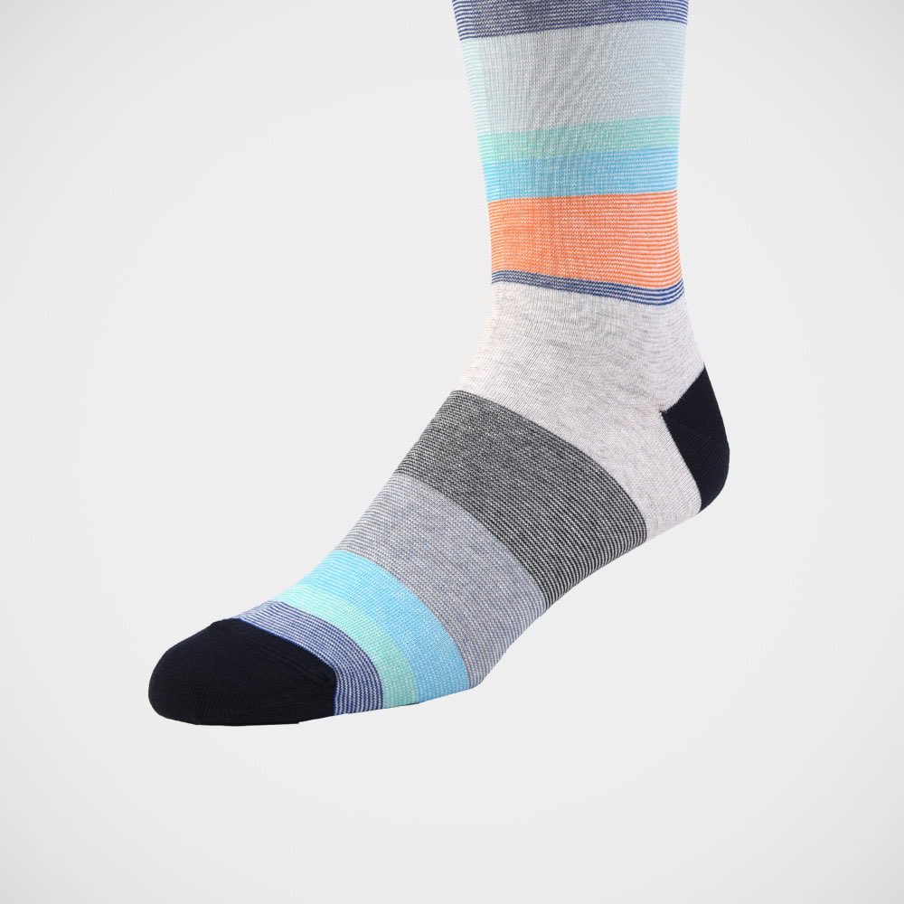 hhalpernesq's tweet photo. Our Summer Sale Event is still on everyone! 30% off site wide!! Shop our fabulous socks &amp; be stylish even when working from home 🧑🏽‍💻 .
.
.
#wfh #socks #sale #summerevent #hhalpernesq #toronto #mensfashion #torontomenswear #torontofashion #menssocks https://t.co/1rmhSRV7je