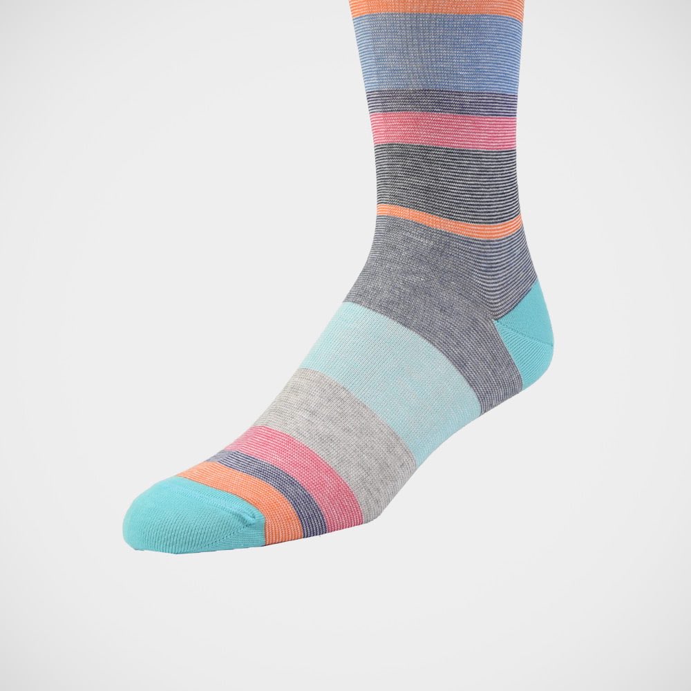 hhalpernesq's tweet photo. Our Summer Sale Event is still on everyone! 30% off site wide!! Shop our fabulous socks &amp; be stylish even when working from home 🧑🏽‍💻 .
.
.
#wfh #socks #sale #summerevent #hhalpernesq #toronto #mensfashion #torontomenswear #torontofashion #menssocks https://t.co/1rmhSRV7je