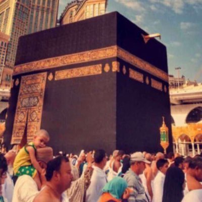 fis_79's tweet photo. اللهم بارك لنا في هذه الأيام ، واكتب لنا فيها نصيباً من المغفرة والرحمة. واجعلنا من عتقائك من النار  ، وممن تغيرت أقدارهم وحياتهم للأفضل https://t.co/7QKdPFkAks