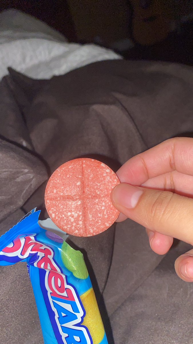 3digirl00's tweet photo. i didn’t know the bread of christ came in different flavors https://t.co/ZjHbtqgnn4