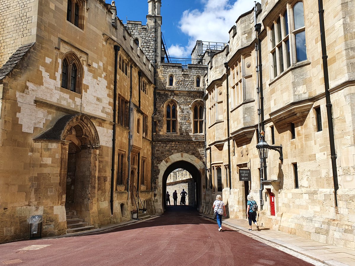 Right, back off down towards Lower Ward