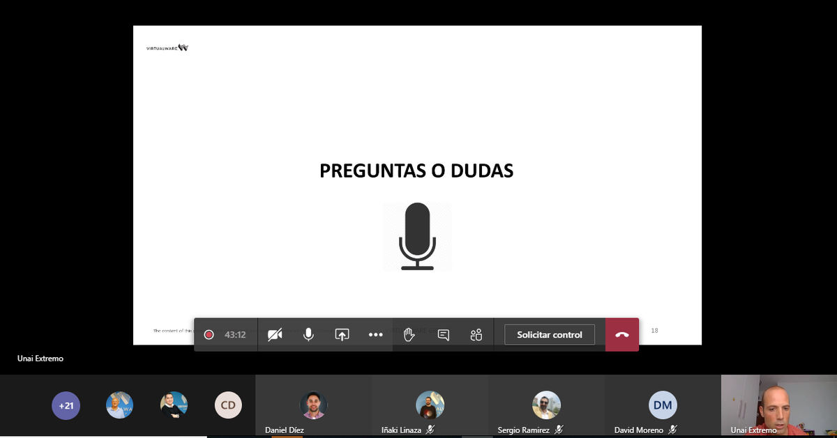 Virtualware_en's tweet photo. @uextremo resolviendo dudas en la tercera asamblea del año en #Virtualware en remoto, ¿es otra asamblea diferente?... igual ya no lo es tanto! #lanuevanormalidad #asambleavw https://t.co/JJufDpvU94