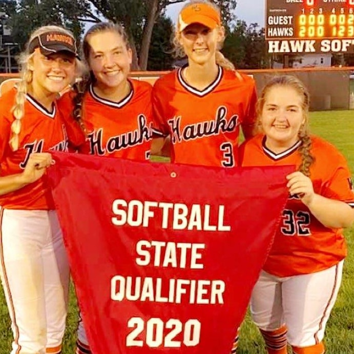 BTFastpitch's tweet photo. Congratulations to Erin and her entire @WDHawkSoftball team! Road trip to Fort Dodge next week! π₯³ππͺπ€©π
#BTFpitcher #statebound #statechampionships #schoolpride #funwithfriends https://t.co/2tUnN4bWUC