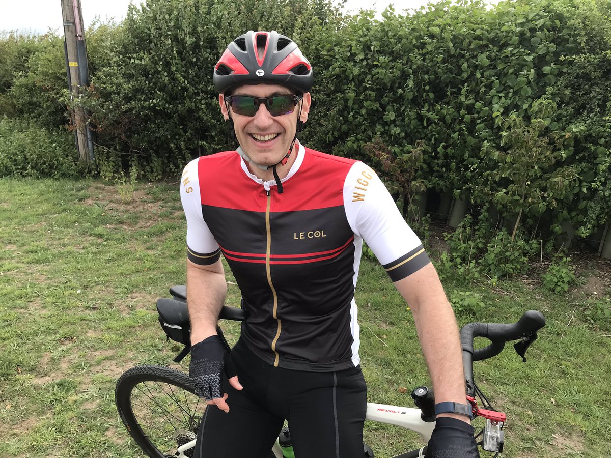 DCPDuffer's tweet photo. @SirWiggo @LeColUK Love your Le Col stuff.  Thank you Mr Wiggin’s ☺️👍 https://t.co/XXU13Wkez6