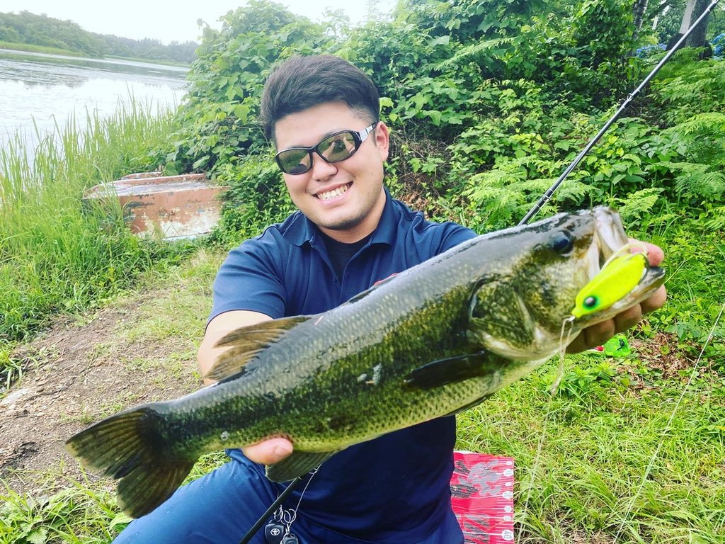 mjkojima's tweet photo. 久々の仕事終わりFishing‼️
46cm・1250g

#deps #slitherk #スリザーク #sidewinder #bushviper #次元 #jigen #detector #abugarcia #revo #black9 #ygk #olltolos #pe65lb https://t.co/SROwXftPFw