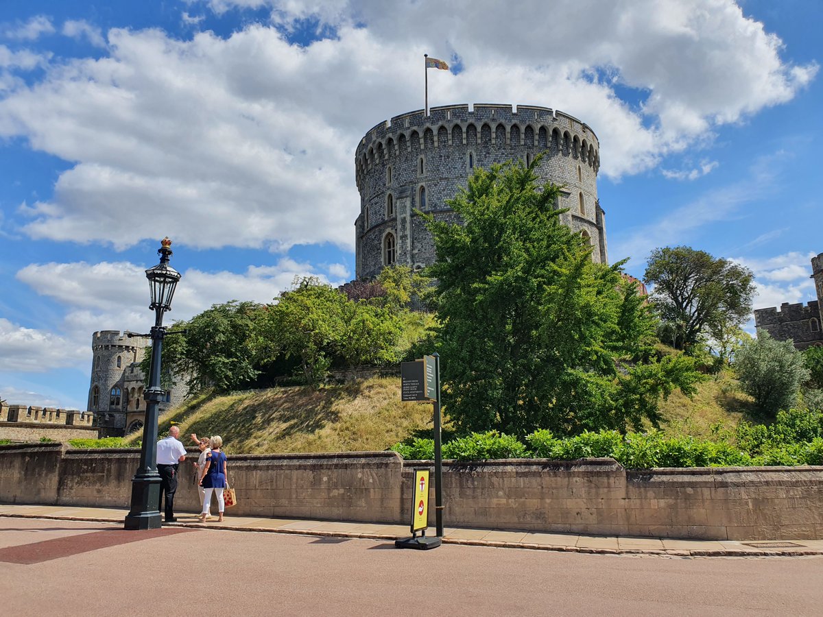 Hard to take a bad picture on days like these! #BritishSummerTime  #WindsorCastle