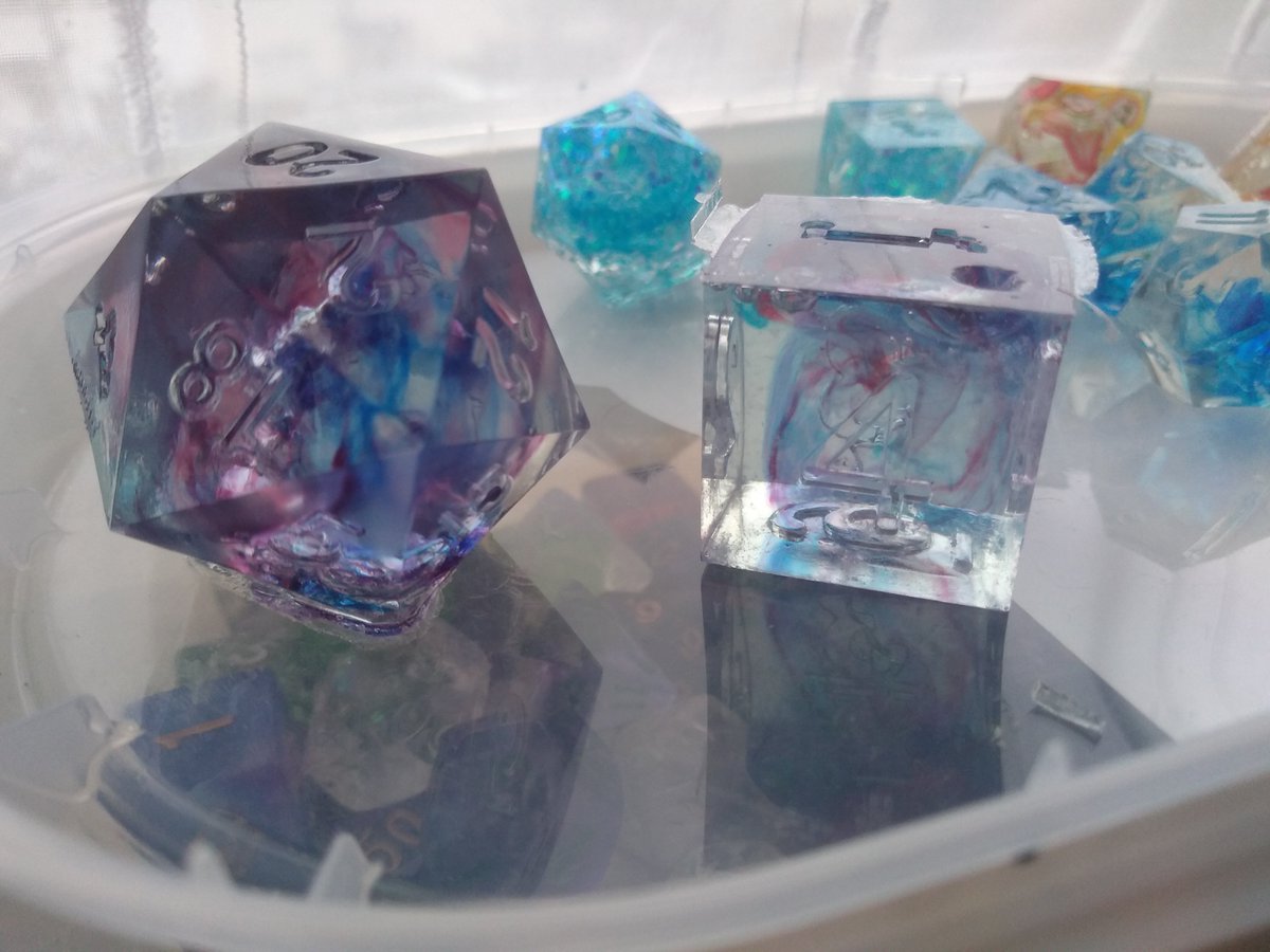 SlothHeadDesign's tweet photo. I love these huge dice and how the "smoke" effect turned out!
#dice #diceporn #homemadedice #dnddice #dicegoblin #resindice #polyhedraldice #diceseries #diceset #handmade #ttrpg #dnd #dicemaker #resin #smallbusiness https://t.co/oLAl1kIyrP