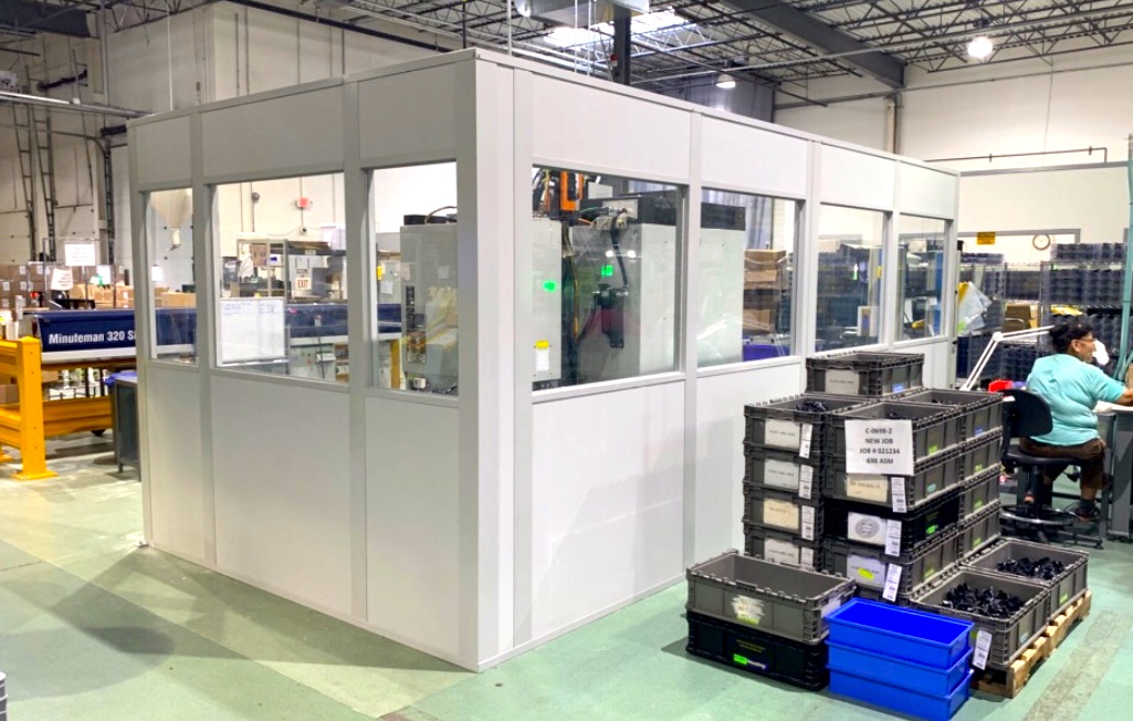 StarrcoModular's tweet image. If your company is considering #SocialDistancing protocols, @StarrcoModular wall systems offer the fastest, cleanest and best total solution for your commercial or industrial space. Call today for your fast and free quote! 800.325.4259