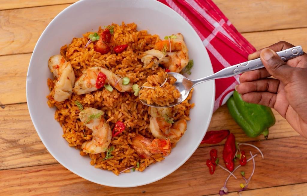 EatWithChefOre's tweet photo. #JollofOnTheJet by yours truly — Chef Ore.

@cuppymusic 

Help RT 🎈 https://t.co/SftOI6ky3L