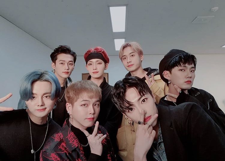 ILOVESEUNGSlK's tweet photo. Happy 200 days to my best boys!  

우리가 당신을 가장 필요로 할 때 항상 우리를 위해 있어줘서 정말 고마워요. 우리는 영원히 더스틴랜드에 머무를 것입니다 🖤

I’m so proud of you all 🥺

#200DaysWithDustin https://t.co/pOpHldAxK1