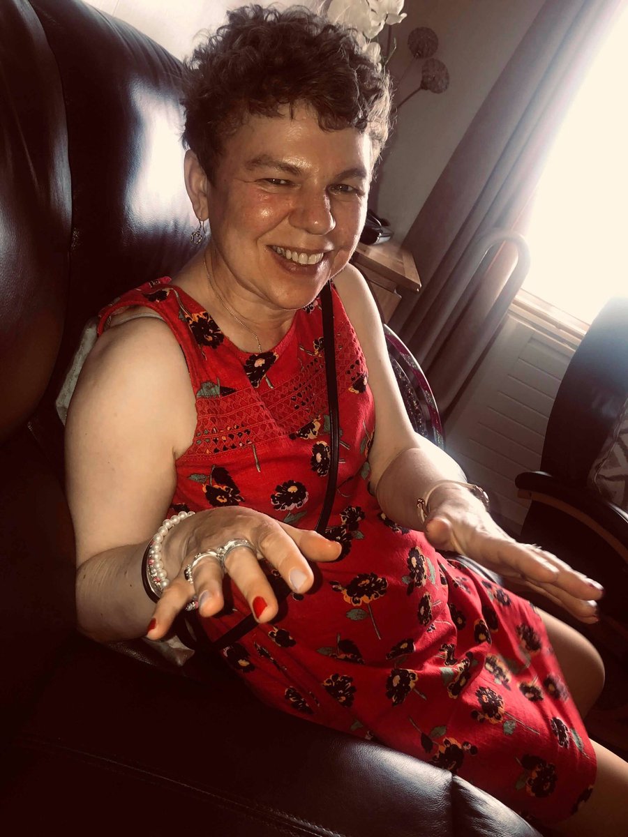 CornerstoneDPA's tweet photo. After Helen’s social distancing family visit was cancelled because of the weather, she and Kerri decided to have a pamper day! Looking absolutely fabulous Helen! Love the nails 💅🏼🤩💙 #TeamSpringhill https://t.co/x9BoPPuhcW