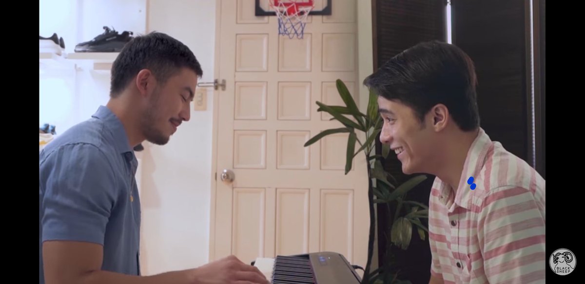 progesteROME's tweet image. Anteeee di ako makaget over. Kileg much! HAHAHA! #HelloStrangerEP5