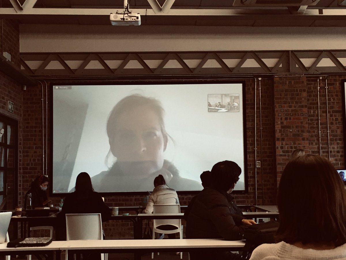 kylagobel's tweet photo. Learned a lot from @T_Hirst_Tracy about current trends and treating people like humans @RedAndYellowEd πππ #trends #pmsg #southafrica #investing #tracyhirst #relevancyiskey https://t.co/aUOi8oxspI