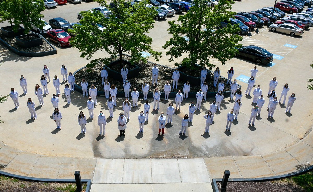 MeredithLahl's tweet photo. Congrats to the first Nurse Associate graduating class this summer- way to go! #cleclinicnurses #2020 #futurenurses @kkellyhancock @joan_mkavanagh  💙💚 @CleClinicNews https://t.co/6o8zkIvzNk