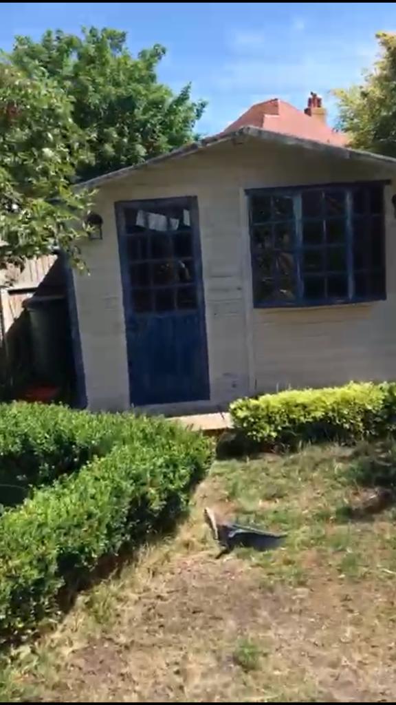 Poole_Handyman's tweet photo. Sad Summer House https://t.co/sTJ8aunDpy