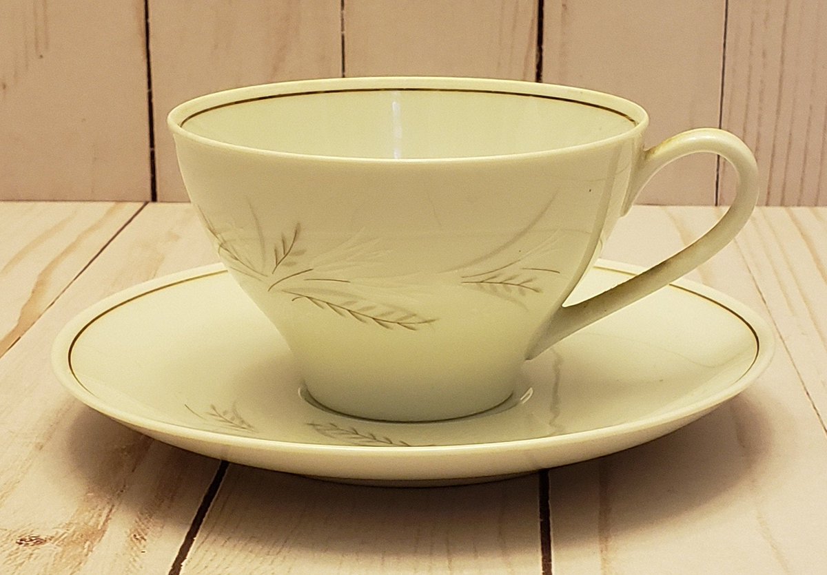 atticesoterica's tweet photo. Vintage Noritake China 6117 Windrift China Tea Cup and Saucer Featuring Brown, White and Sliver Wheat Sheafs on a Cool White Background https://t.co/bJ68Akp2aU #Antiques #Etsy #Vintage #Collectibles #AtticEsoterica #Windrift https://t.co/2AvLQHVkwu