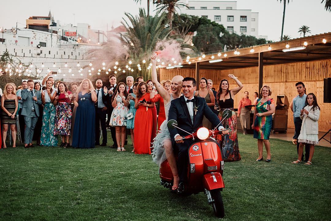 MarcoyMariaMODA's tweet photo. Sé tu 'algo azul' 💎⠀
Be your 'something blue' 💎⠀
#marcoymaria #mymbrides #noviasreales #realbrides #realwedding #novias #brides #uniquebrides #somethingblue #bridalinspo #bridesinspo #vintageinspired #tenerifemoda⠀ https://t.co/A6eEz5WlMK