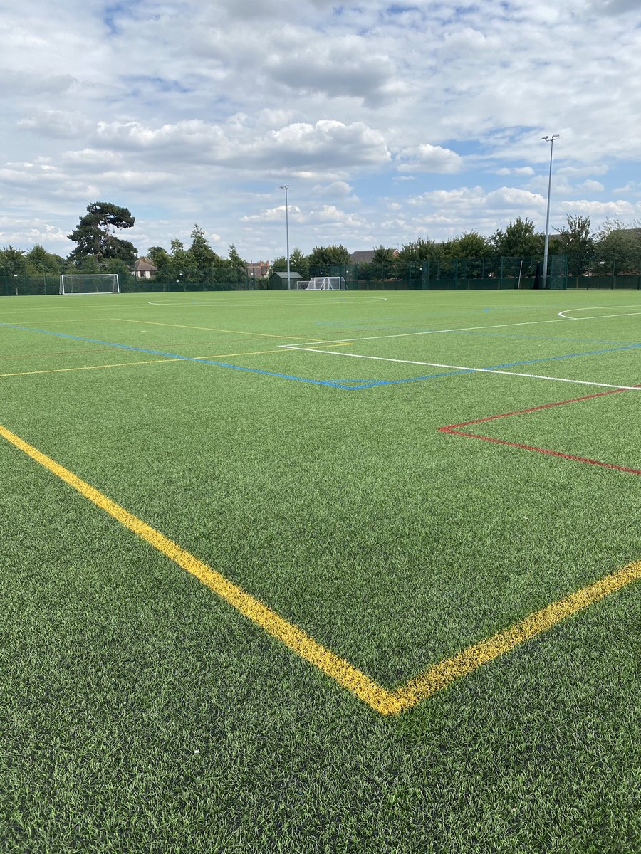 Lines complete onto the next