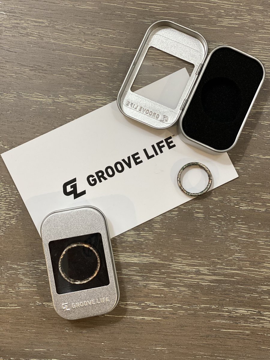 LegendsTV's tweet photo. @MikeMcFerrinTX & @bonniemcferrin are super excited about their new @GrooveLife_ rings in @Realtree pattern! These rings are are a great, safe alternative for those who get it done! #siliconerings #groovelife #realtreepro #outdoors #hunting #adventure https://t.co/xhOjD95eKB