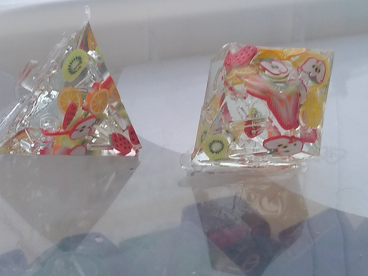 SlothHeadDesign's tweet photo. Fresh out the mold! π²
#dice #diceporn #handmadedice #dnddice #dicegoblin #resindice #polyhedraldice #diceseries #diceset #handmade #ttrpg #dnd #dicemaker #resin #smallbusiness https://t.co/oKBQ5Oo6X4