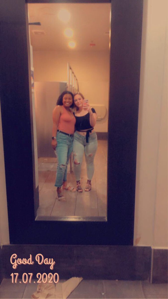 Haven’t posted in awhile so here’s a pic of <a href="/jasmine_vmm/">Jasmine</a> and I at the bar   Accurate representation of my vision when I took this picture. Blurry