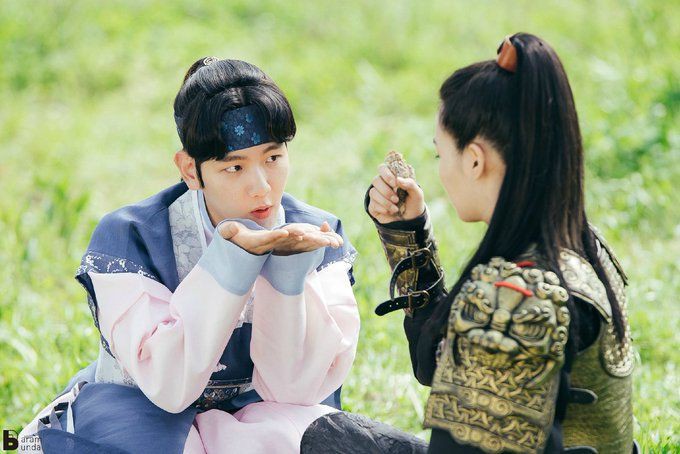 kdramakwinn's tweet photo. in another life, i would make you stay https://t.co/RLiB78B3Tt