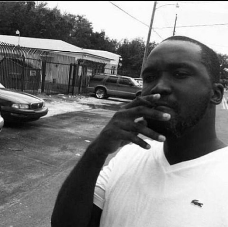 koop305's tweet photo. HAPPY G-DAY BRO @MRBURNZ2583 WISHING YOU MANY MORE BLESSINGS 🙏🏾♋️ #NMHBZ #FREEFU https://t.co/bJOVIIi9Y8
