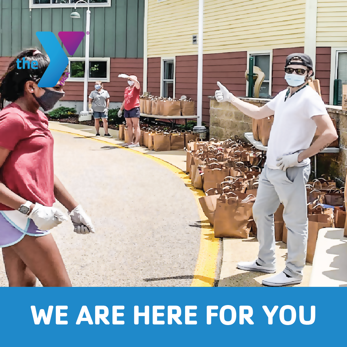 HockomockYMCA's tweet photo. We are distributing emergency food today at the #hockomockymca in Foxboro, Franklin &amp; North Attleboro from 1-2pm and again in North only from 5-6pm. Thank you to @Gr8BosFoodBank for your support to get healthy food to our neighbors during the pandemic. #whythey #theyfeedskids https://t.co/vZjyByZaRR