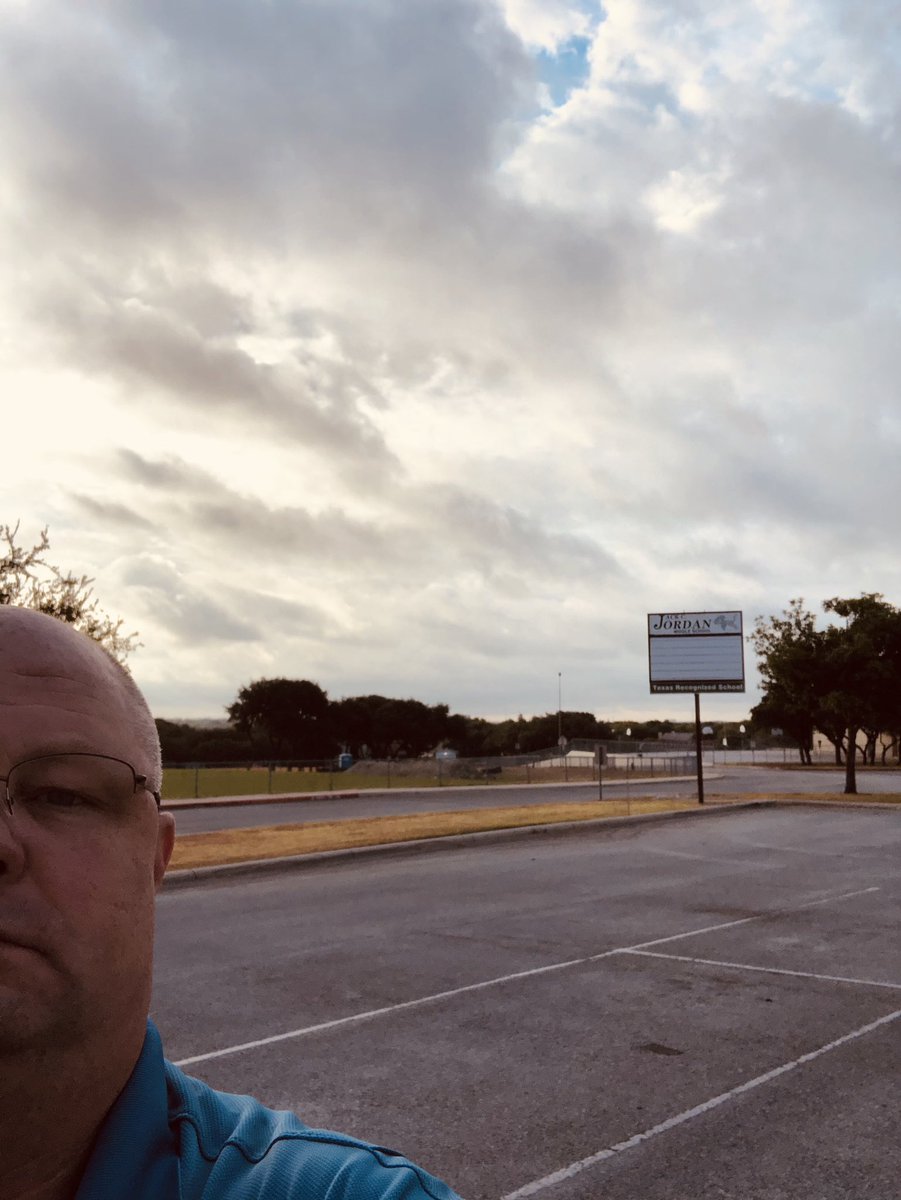 Brent_S_Draker's tweet photo. I have been released to go back to work.  I am excited to be back with my Jaguar family as we prepare to make a difference in this world.  #JordanMSLegends #happy https://t.co/GhDCtSw1DQ