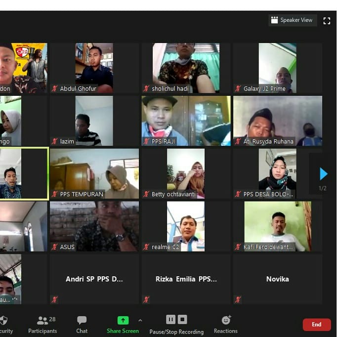 MulyorejoPps's tweet photo. Konsolidasi virtual PPK  dengan PPS DEKOTA tentang pelaporan hasil coklit PPDP
#KPULAWANCOVID19
#KPUDEMAK
#PPKDEKOTA
#PPSMULYOREJO
#PPDPMULYOREJO
#PILBUPDEMAK2020
#09DESEMBER2020
#TintaUnguKanggoDemakMaju https://t.co/oTrKCS72RB