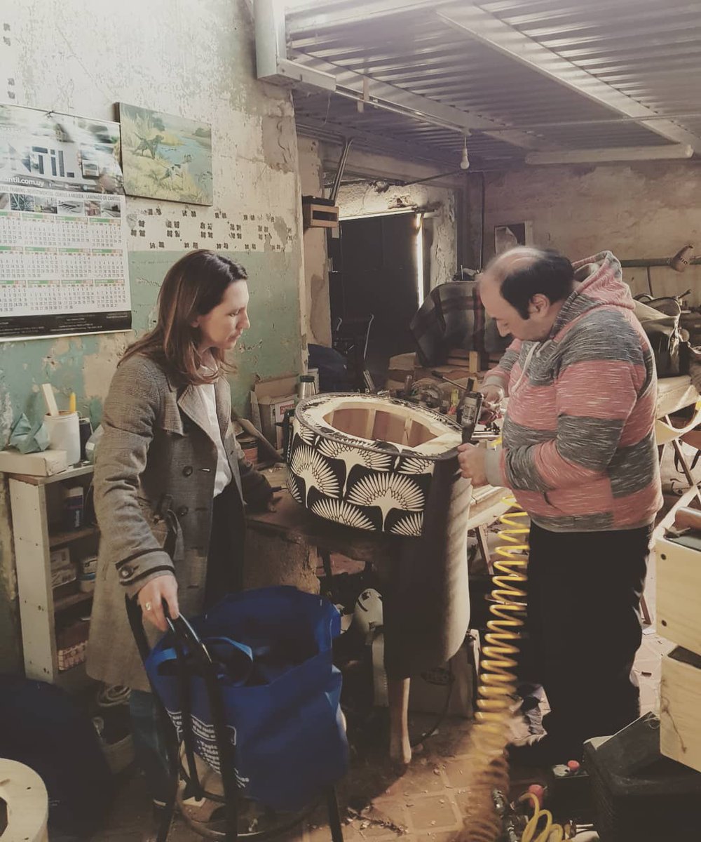 También recorrimos el taller de muebles de Las Jacintas. Si se perdieron este u otro programa, los pueden ver en la videoteca de la web de @TNUtvpublica