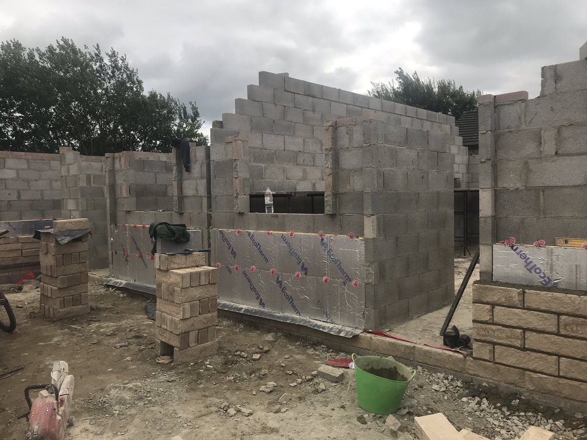 4102Lodge's tweet photo. #BuildingUpdate The screed floor now done, Electrician on site, and drainage works surging ahead. We also have the houses going ever upwards @WYFreemasons @gilkirke @UGLE_GrandLodge @810Lodge @Mawsis4 @Settlefremason1 @OlicanaLodge https://t.co/lsbrrhEmpw
