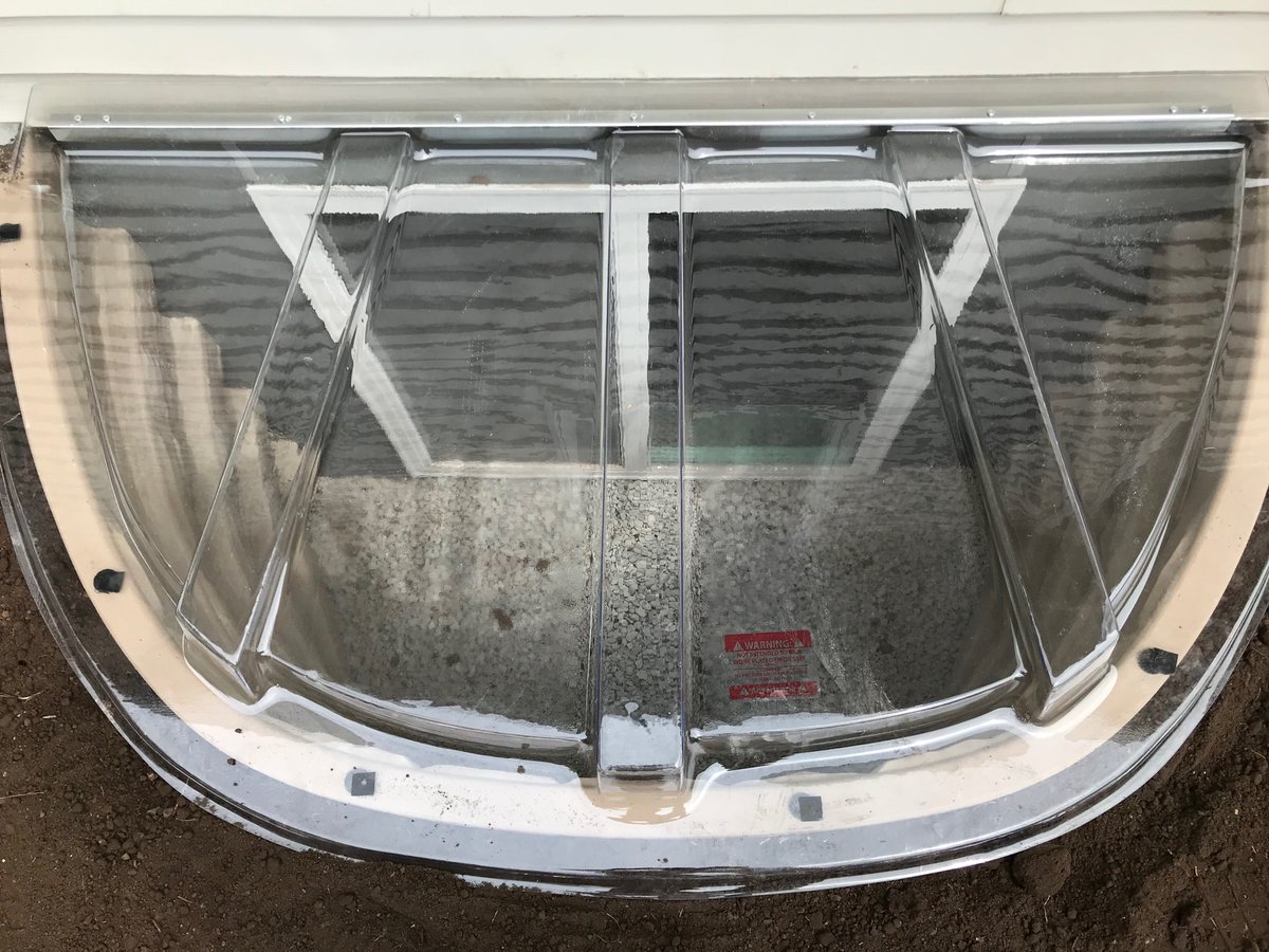 ProductsShape's tweet photo. Our partners @SureDryBasement are top-notch waterproofing professionals! Check out this beautiful Durawell installation! #Waterproofing #WindowWell https://t.co/fF6rYGuwVS