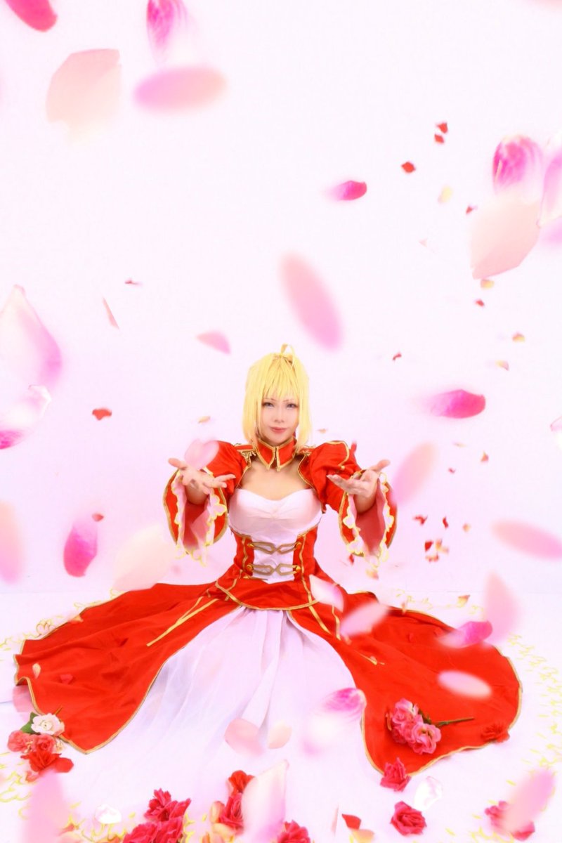 Ren0320T's tweet photo. Cosplay   Fate/EXTRA
セイバー  ネロ・クラウディウス

より美しい願いが生き残るのだ。 

撮影  めぃ(@tokiya_st) https://t.co/0tKJDEAnLc