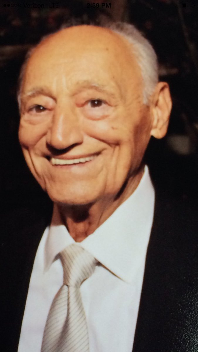 joangrande's tweet photo. 6 years... and sooo missed.. I love you Dad! https://t.co/K9i1O01tk6