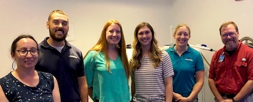 firchaubeth's tweet photo. In recognition of #NationalZooKeeperWeek we want to share some of the faces of @zoos_aquariums aquarists on the front line of coral rescue. #AZACoralRescue wouldn't be possible without these Coral Rescue Heroes! @MyFWC @NOAACoral @FloridaKeysNMS @FLDEPNews https://t.co/7BilCtp4Ye