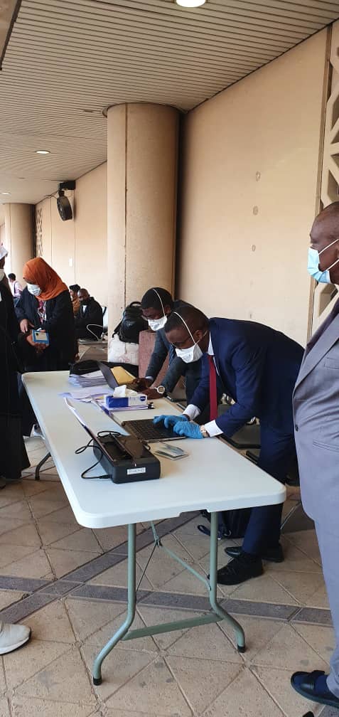 UgandaMFA's tweet photo. IN PICTURES: OFFICIALS OF THE UGANDA EMBASSY IN RIYAHD SEEING OFF UGANDANS AND LEGAL RESIDENTS WHO WERE STRANDED IN #SAUDIARABIA, #KUWAIT, #JORDAN, #OMAN & #YEMEN DUE TO THE COVID-19 PANDEMIC
#WelcomeHome #MOFADelivers #StaysafeUG #RepatriationUG https://t.co/80ql2UGKPr