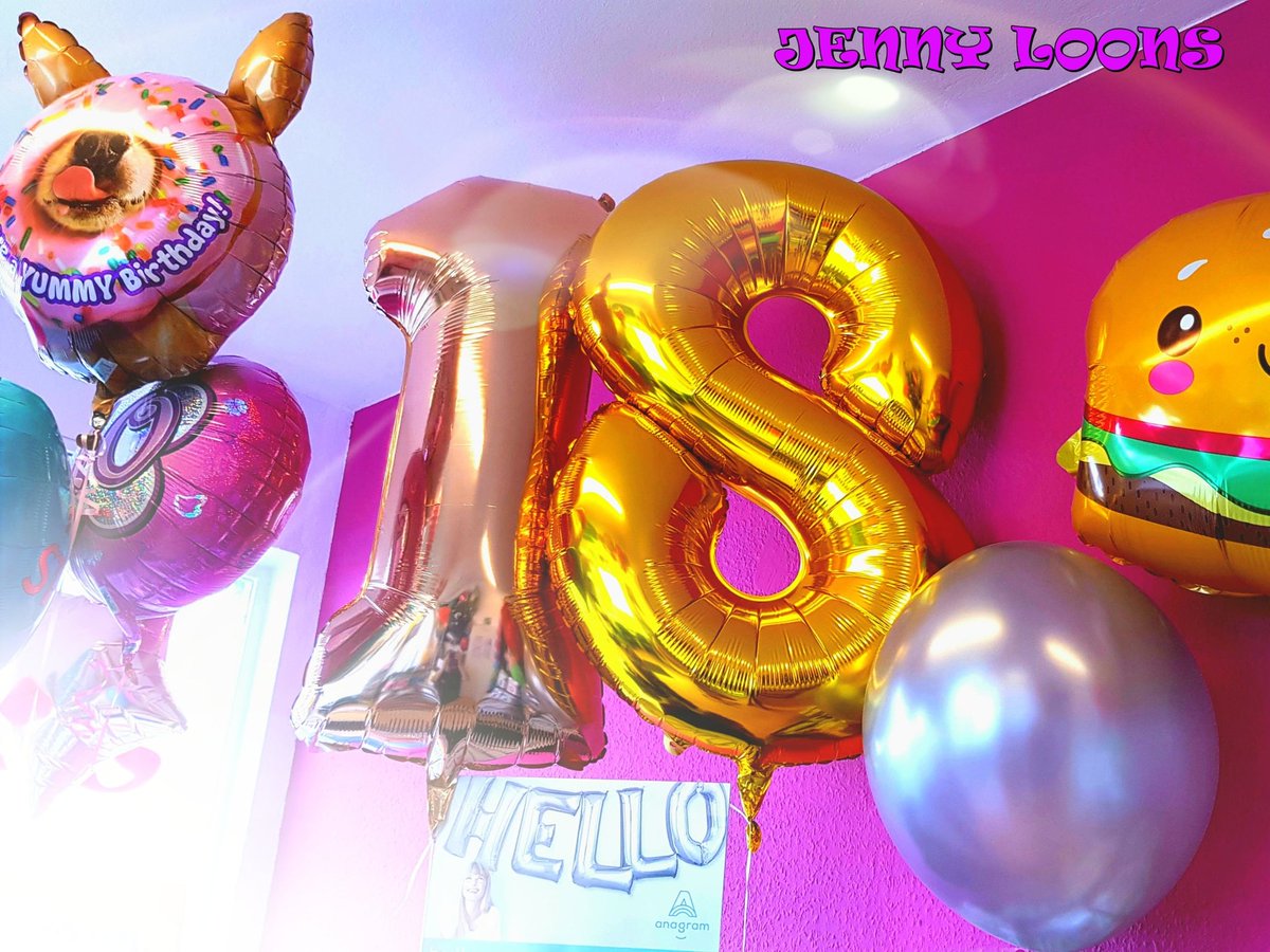 jennyloons_de's tweet photo. 🎈🎁Der 18. #Geburtstag steht an ?🎁🎈 Die passenden #Ballons haben wir für dich in unserem Store auf Lager - auch zum 20., 30., 40.... 🥳

JENNY LOONS - Der Ballonshop in #Hameln - Koppenstrasse 41, 31785 Hameln

#Party #deintag #BDay #WirBleibenZuhause #BleibtGesund #JENNYLOONS https://t.co/pSEajQt4O8