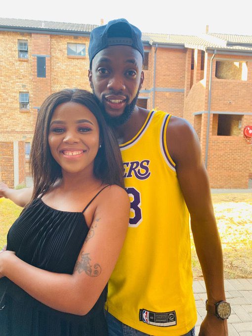AdvoBarryRoux's tweet photo. Justin Shonga smashed this girls face on Saturday &amp; went to apologize &amp; convinced this lady not press any charges on him. https://t.co/if4eI6CSNg