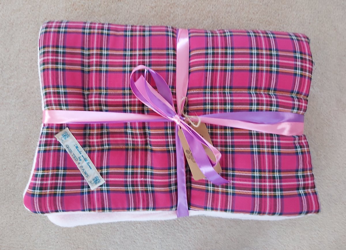 quilted4paws1's tweet photo. Thank you to Michele for buying the quilt below - £6.25 goes to  @SaveSedr Transaction ID:53H179939F758382S 
It will be sent Monday xxx https://t.co/ZZWRYuxvXD