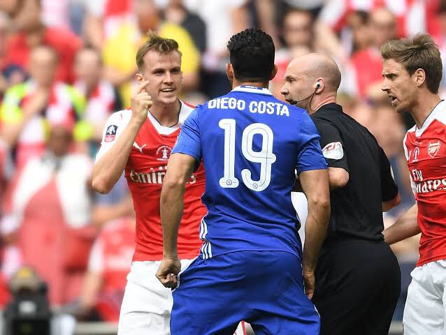 BeritaArsenal's tweet photo. RESMI:

FA Cup Final 2020
Arsenal vs Chelsea
Wembley Stadium
01 Agustus 2020
23.30 WIB https://t.co/Yr7o3dQQGw