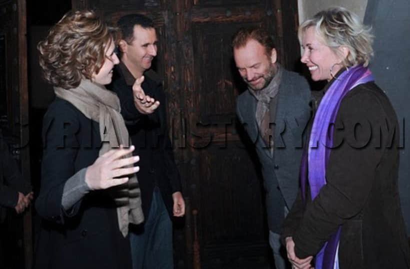 27) English Musician  @OfficialSting standing with his wife Trudie Styler, facing Bashar al-Assad and his wife, Asma al-Assad in  #Damascus 2008. #Syria  #Sting