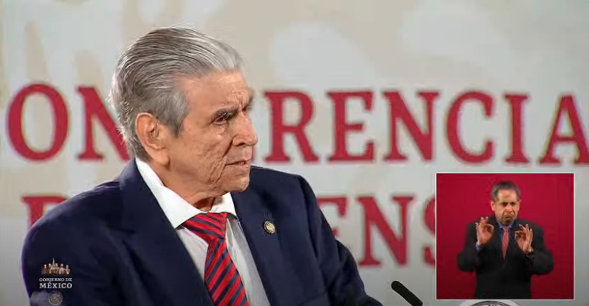 Invitado por el Pdte. Andrés Manuel @LopezObrador_, asistí a la #ConferenciaMañanera para presentar de forma tripartita, una propuesta de reforma al Sistema de Afores que mejore la calidad de vida de las y los trabajadores al final de su vida laboral.