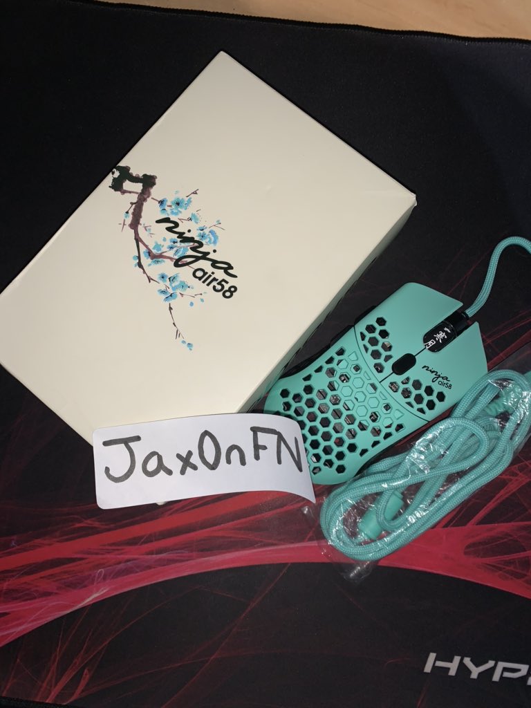 Jax0nFN's tweet photo. ⚠️ ONE FOR THE FUTURE ⚠️ 

Since my current AIR 58 giveaway is doing so well.. what would you guys like to see me run a competition for next?

If this tweet gathers any traction il do it .. 🙋🏽‍♂️🙋🏽‍♂️

RT For Final Mouse Air 58 (Cherry Blossom Blue)

LIKE for APEX pro TKL 

LMK 🤷🏽‍♂️ https://t.co/gjVXFdqLIY