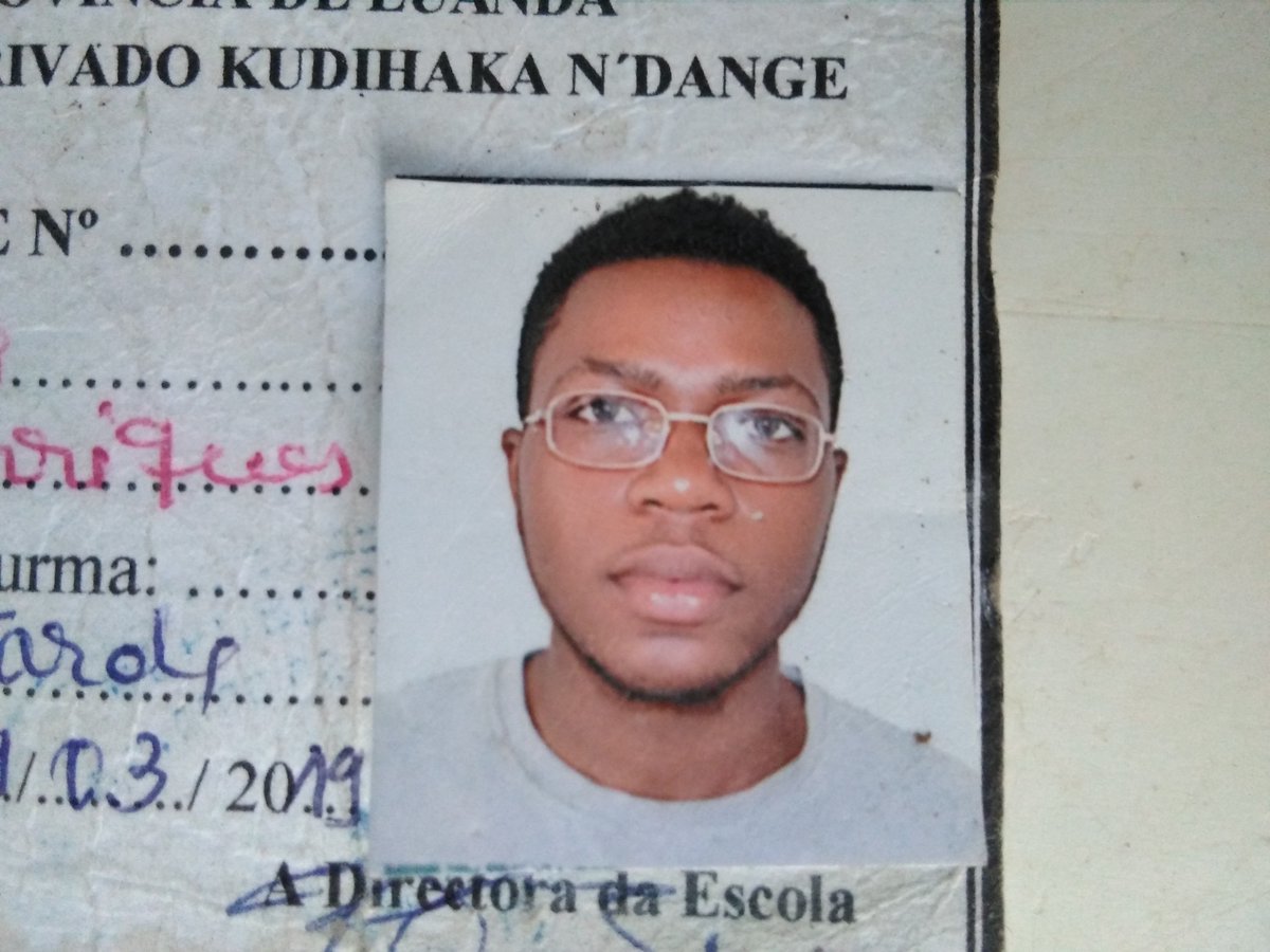 MonadyaKidi's tweet photo. #Ajudem só a #Salvar o miúdo | SOS Bruno aka Paím Henriques | Estudante de 21 Anos.
Sem $ completo não interno o Paciente. Disse à Clínica da ENDIAMA.
Diagnosticado ao Jovem vizinho: Malária Cerebral, Insuficiência epática/ insuficiência renal.
#AfonsoHenrique 924023539 (Pai). https://t.co/1PEACdf1ya